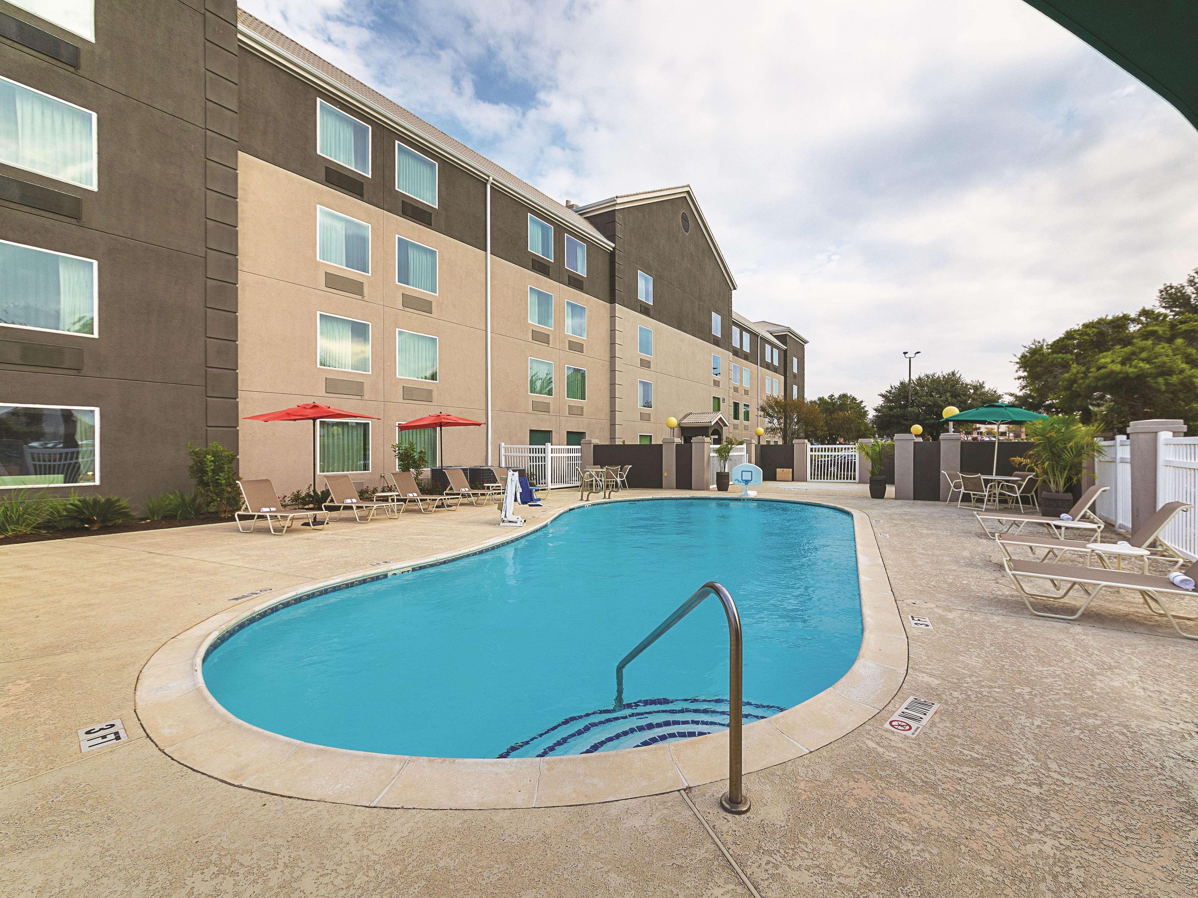 Hotel La Quinta By Wyndham Austin Round Rock Extérieur photo